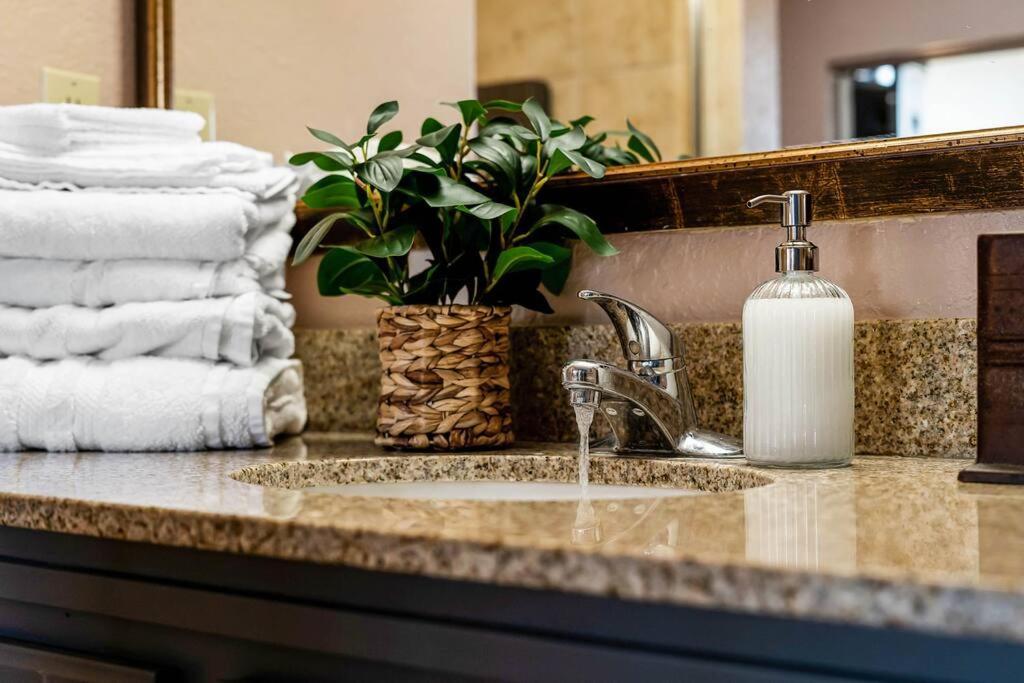 Designer Corner Suite 3Br/2Ba - Disney, Universal, Convention Center & Seaworld Orlando Exterior foto